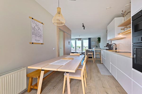 Medium property photo - Bos en Lommerplein 46, 1055 EK Amsterdam